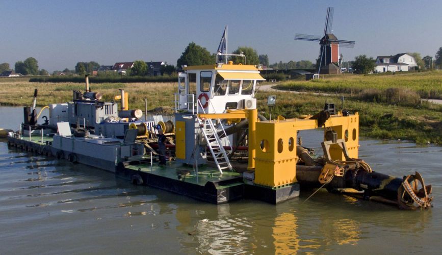 Cutter suction dredger Vecht